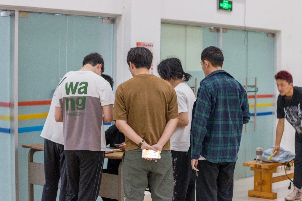 扎金花游戏