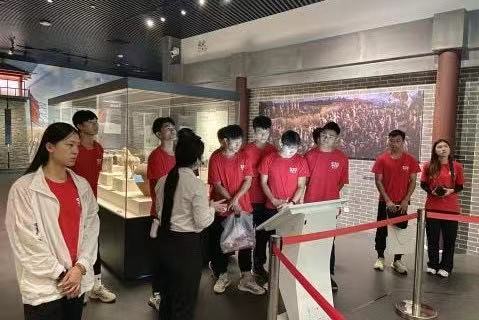 扎金花游戏
