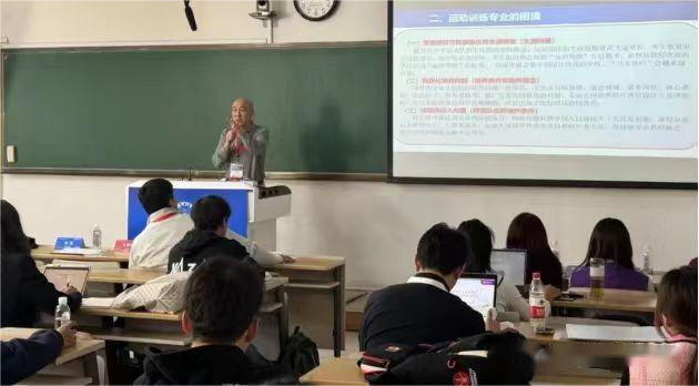 扎金花游戏